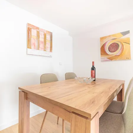 Διαμέρισμα Charming Of A22 W Option Breakfast